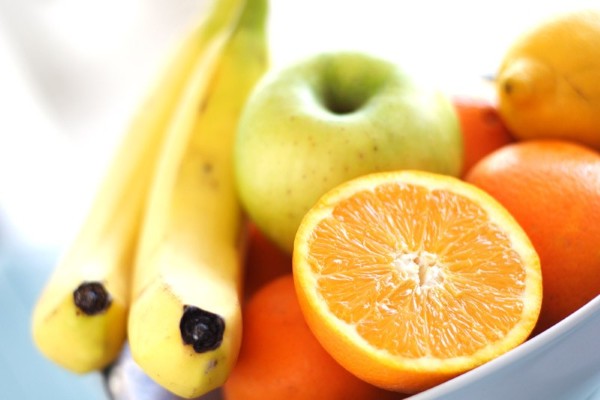 Chim hút mật ăn gì? Các loại thức ăn dành cho chim hút mật 14 Vitamin từ trái cây — chuối, cam