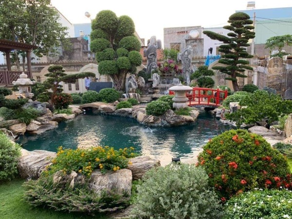 Mẫu hồ cá Koi ngoài trời